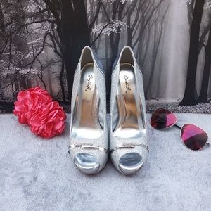Silver Platform Open Toe Heels with Bling! *NEW*